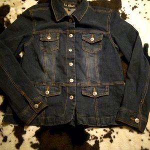 La blues women's denim trucker jacket